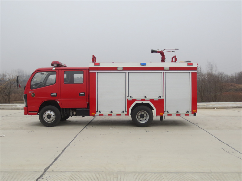 東風小卡泡沫消防車(2.5噸)圖片